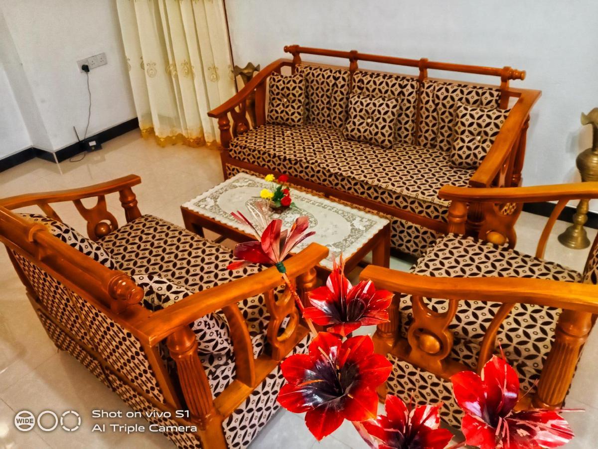 Relax Homestay Tangalle Eksteriør bilde