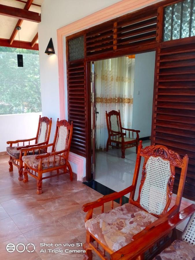 Relax Homestay Tangalle Eksteriør bilde